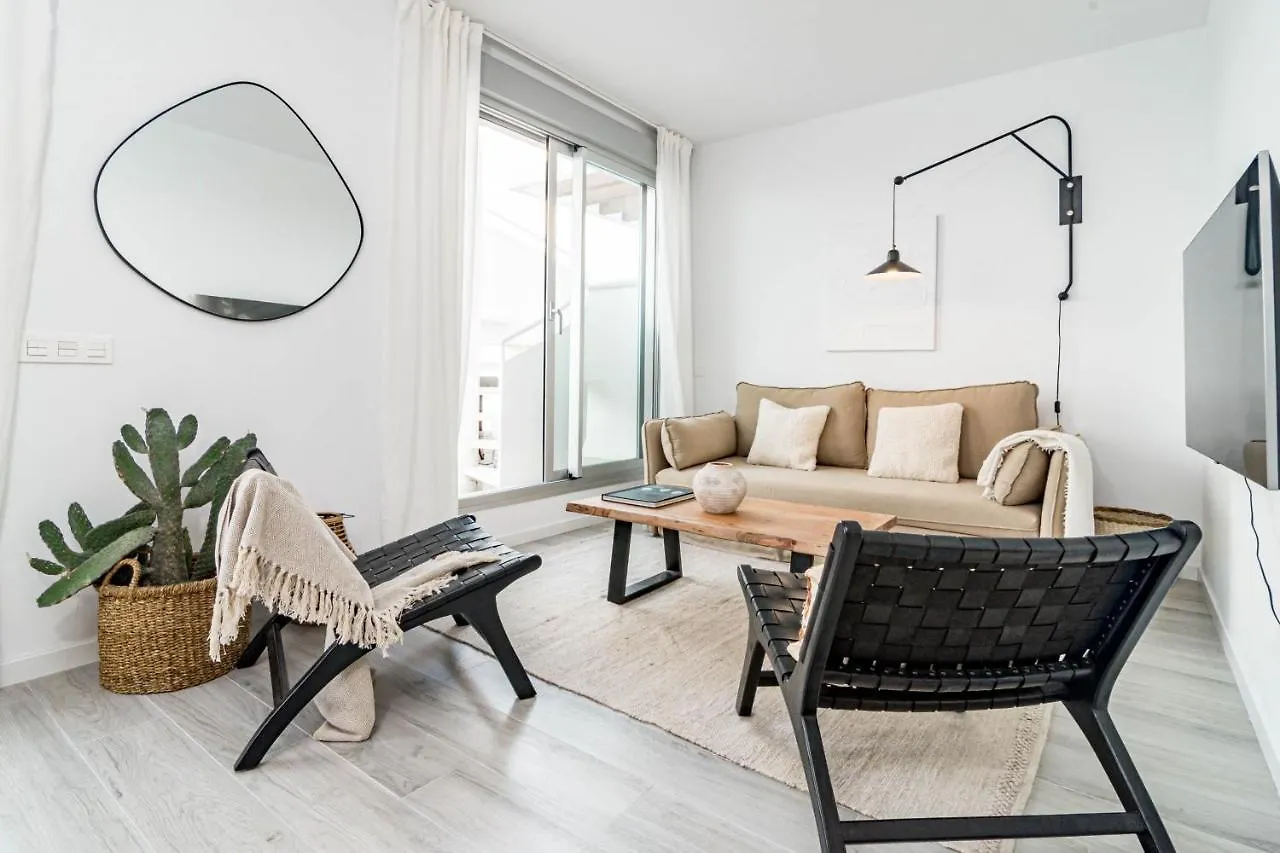 Ov- Stunning Flat In Relaxing Resort, Gym إِستيبونا 0*,  إسبانيا